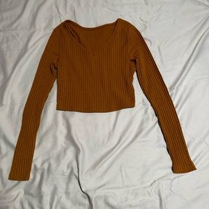 brown long sleeve crop top